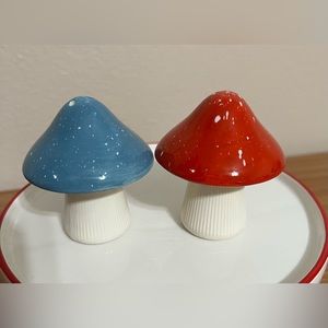Core Kitchen ceramic mushroom salt and pepper shakers